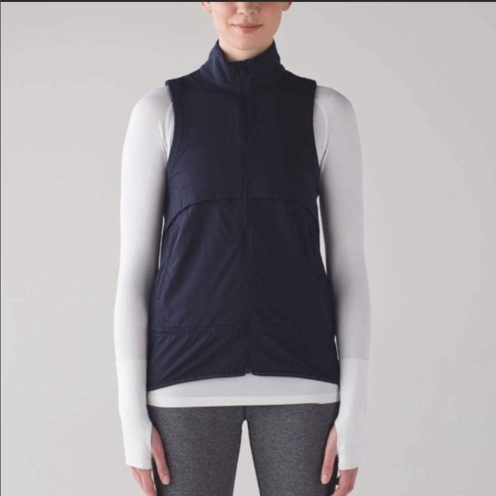 Lululemon kicking asphalt vest